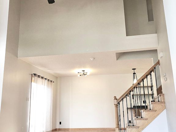 4th image of 1304 Burr Oaks Dr