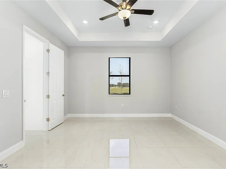 2045 NW 3rd St — Photo 13