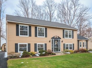 388 Manhattan Pkwy, Painesville, OH 44077