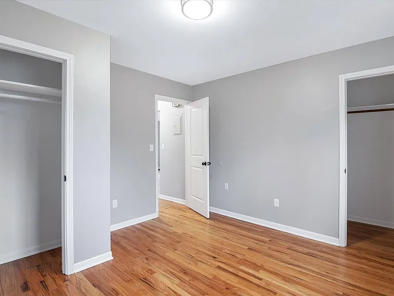 327 Lysander St — Photo 18