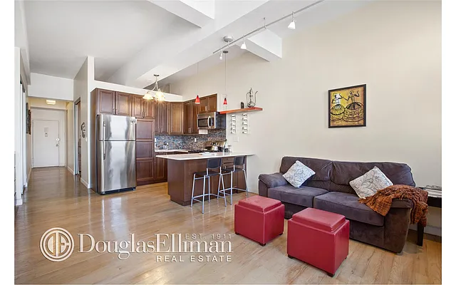 Rented by Douglas Elliman | media 35