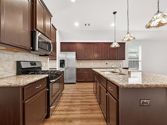 5th image of 12251 Antilles Ln