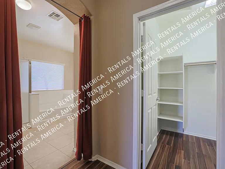 2954 E Coconino Dr — Photo 20
