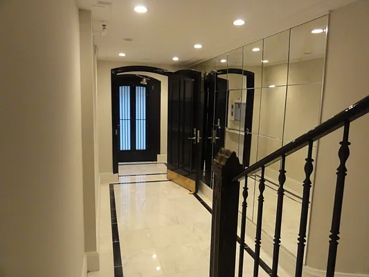 Rented by George Agiovlasitis, LREB | media 29