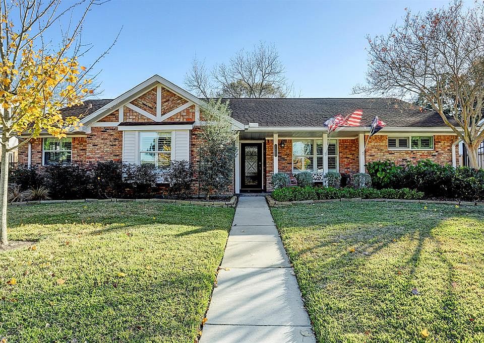1st image of 5423 Queensloch Dr