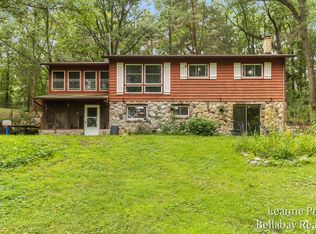817 W Kirby Rd, Battle Creek, MI 49017