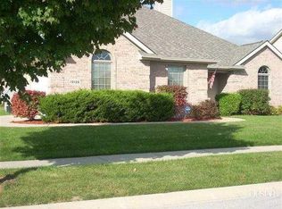 12128 Blaceberry Dr, Fort Wayne, IN 46814