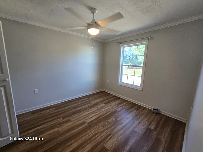 2 bed, 1000 sqft, $900 — Photo 4