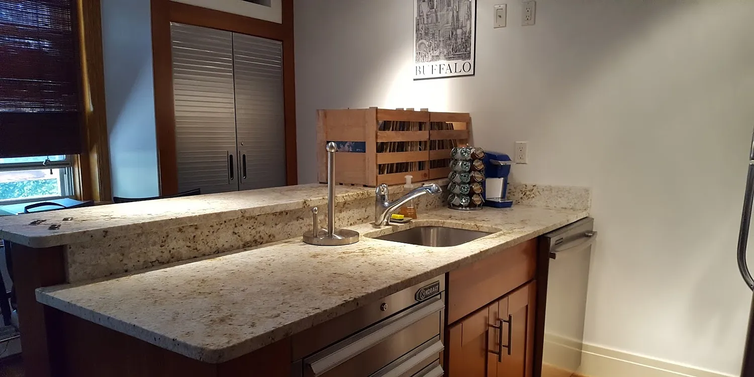 The Elmwood Village Apartments — Photo 3