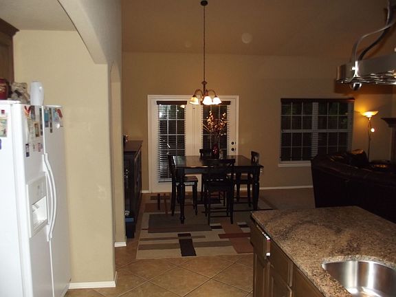 2nd image of 2709 SW Tanglewood Ave