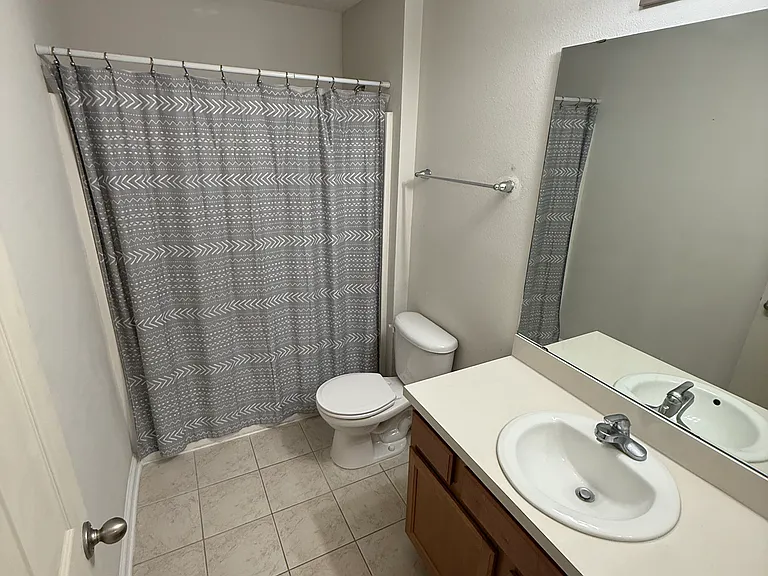 9576 Amarante Cir #8 — Photo 24