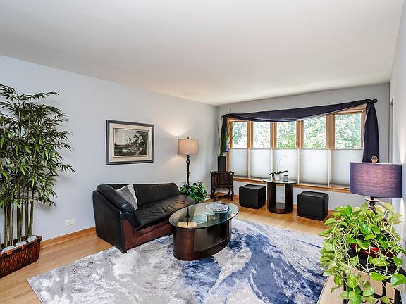 4th image of 7509 N Octavia Ave