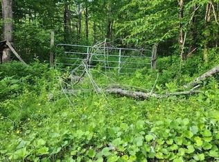 Matteau Rd, Peru, MA 01235