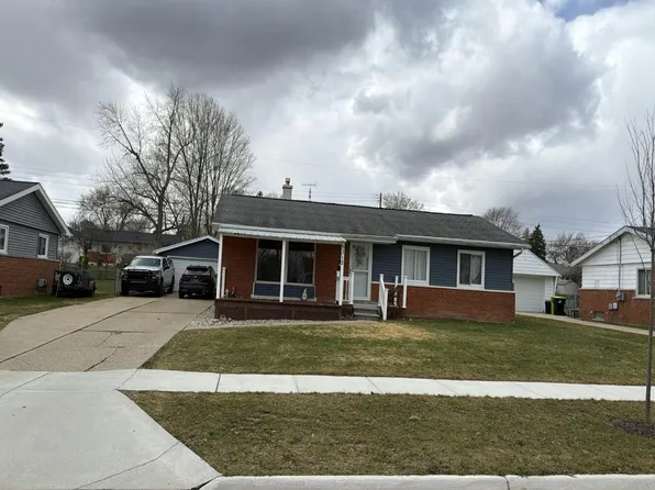 5312 Durwood Dr, Swartz Creek, MI 48473