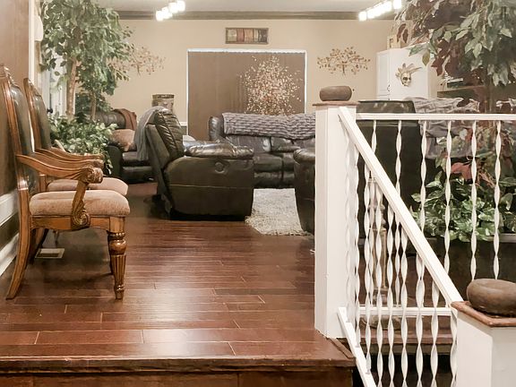 3rd image of 1681 E Kellogg Cir #14926276