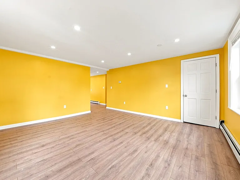 40 Spring Ave #2 — Photo 17