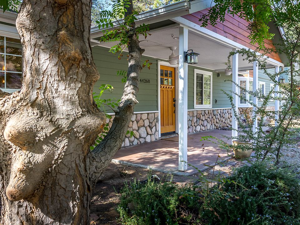 1st image of 44268 Kaweah River Drive