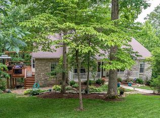 187 Apache Dr, Pacific, MO 63069