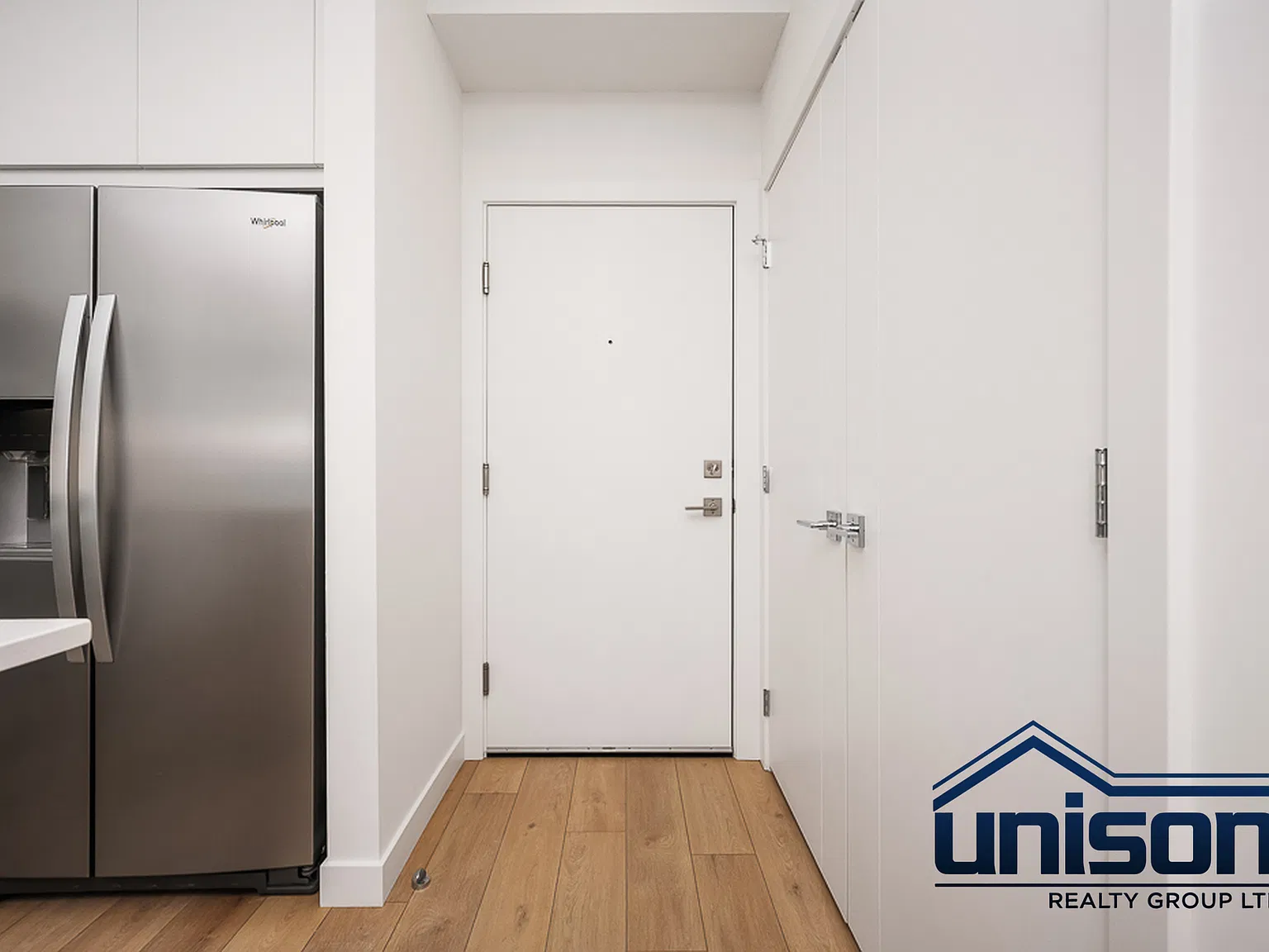 2 bed, $1,800 — Photo 4