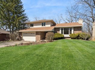 4015 Crestmoor Pl, Des Moines, IA 50310