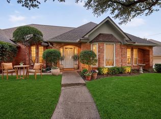 3823 Rochelle Dr, Arlington, TX 76016