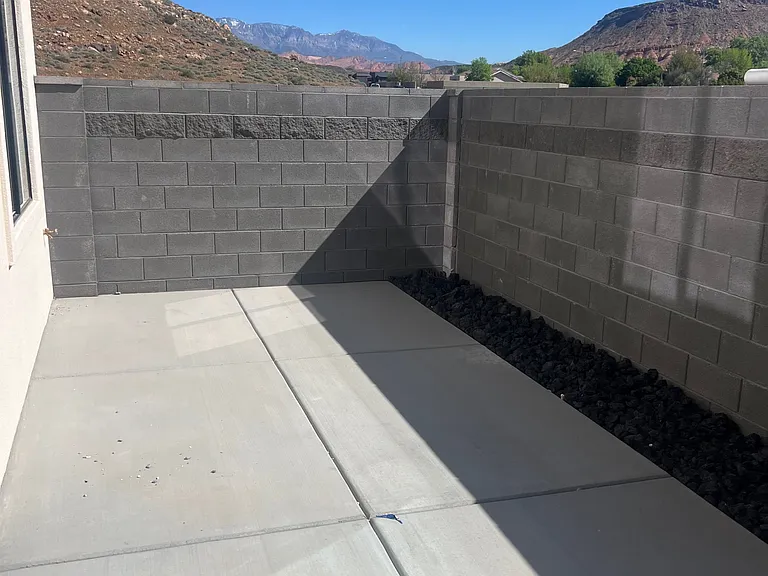 1817 Livy Ln — Photo 22