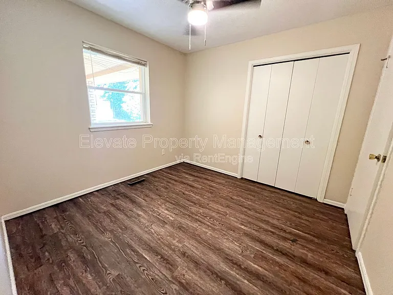 4225 NW 51st St — Photo 9