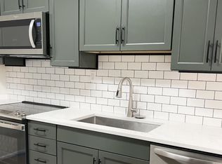 109 Washington St APT 3, Troy, NY 12180
