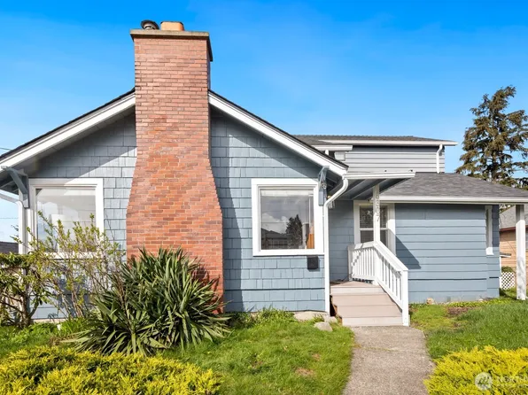 8307 27th Avenue NW, Seattle, WA 98117