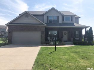 304 Hannah Dr, Metamora, IL 61548