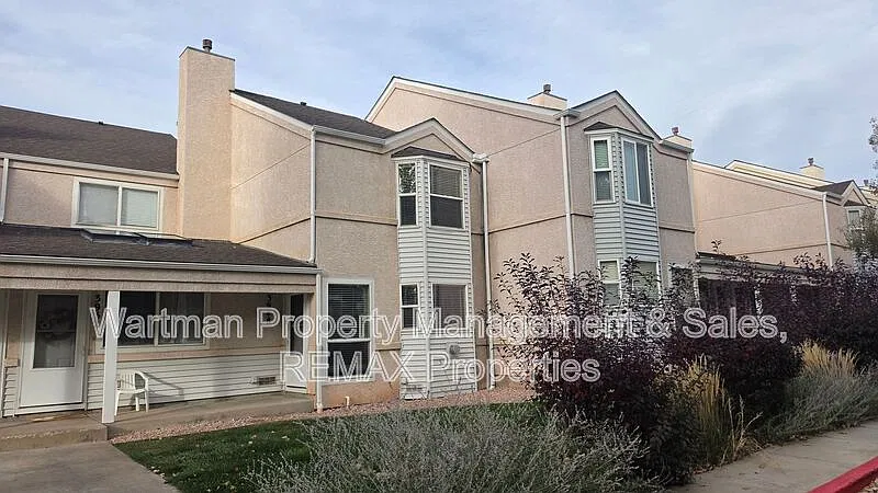 3948 Aspen Leaf Point