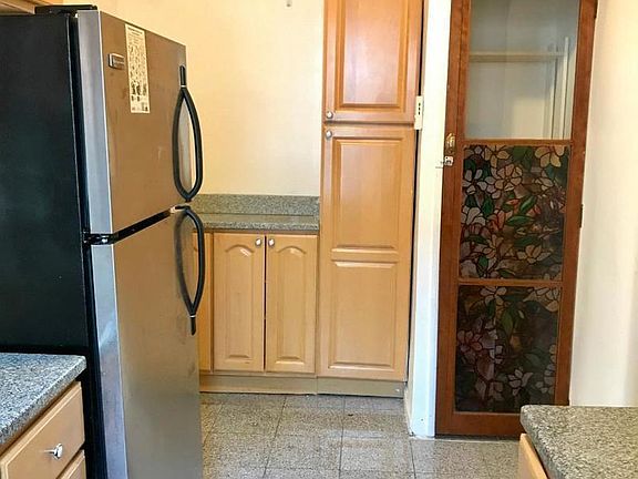 3rd image of 70 Haven Ave APT 6H