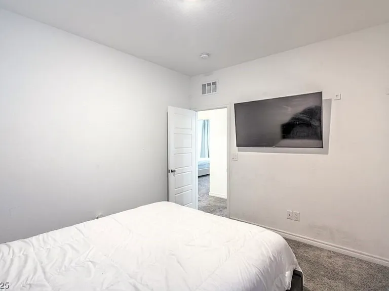 7318 N Decatur Blvd #4 — Photo 22