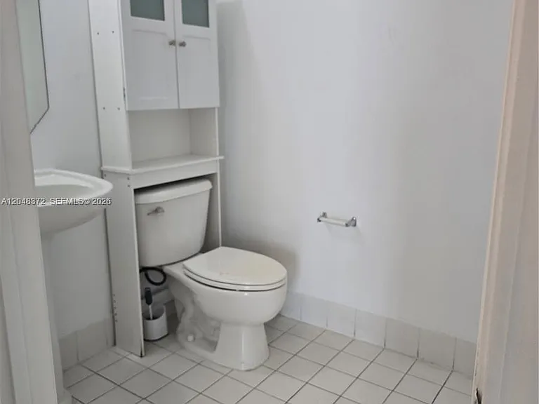 117 NW 42nd Ave #503 — Photo 3