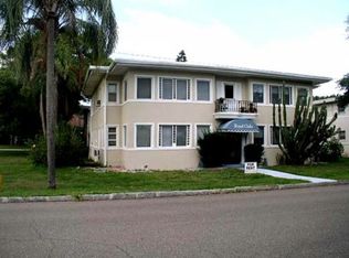 1214 17th Ter N, Saint Petersburg, FL 33704