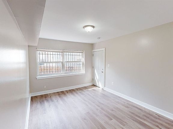 4ec710df-8817-453b-819f-baf4e1103436