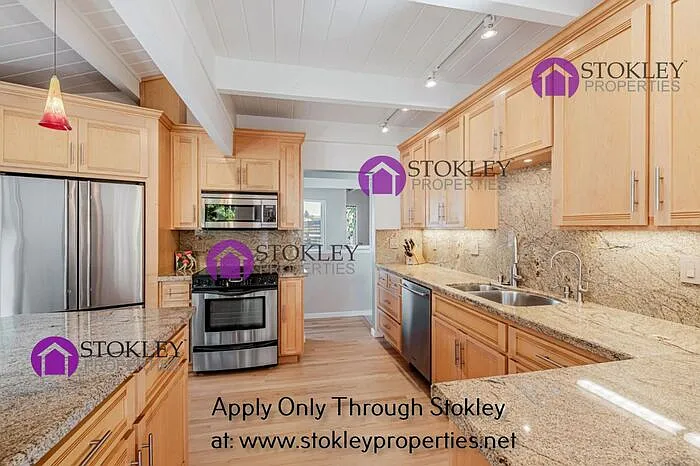 155 Farallon Ct — Photo 8