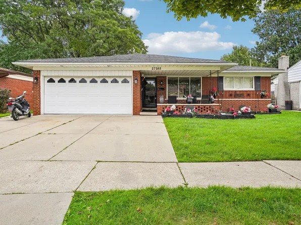 27248 Newport Dr, Warren, MI 48088