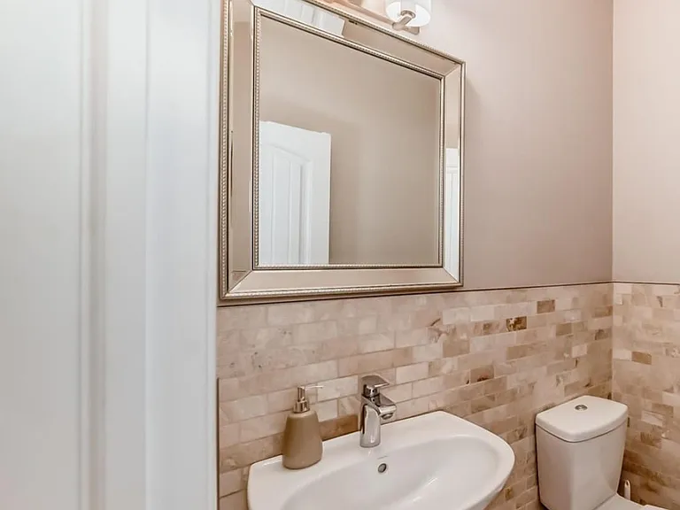 Anthony Cres SW — Photo 6