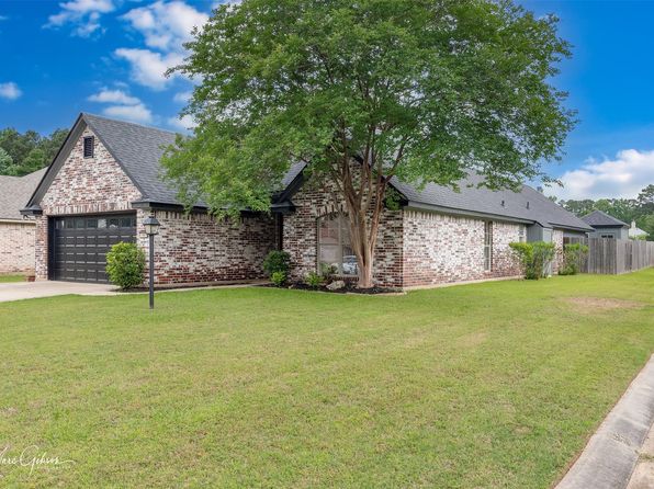 400 Silver Oaks Cir, Haughton, LA 71037