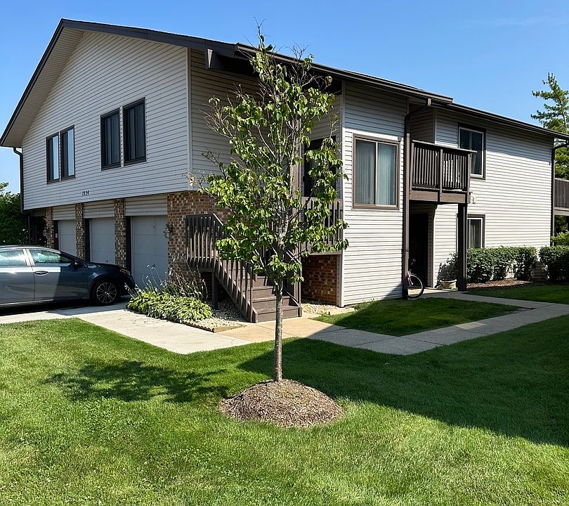 1st image of 1324 Kingsbury Dr #333