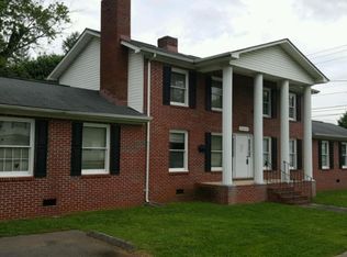 240 W Tennessee Ave, Oak Ridge, TN 37830