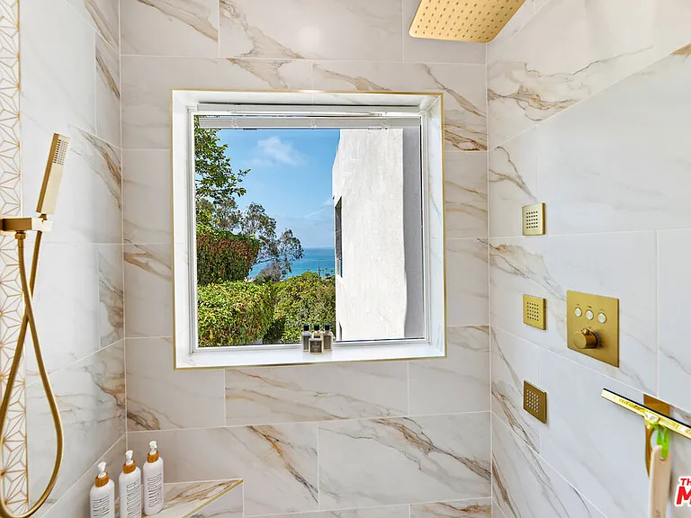7782 Lookout Dr — Photo 47
