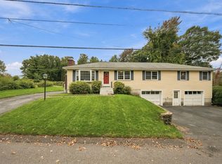 29 Dale Ave, Leominster, MA 01453