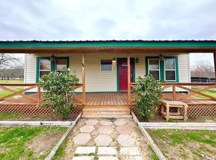 1694 Old Luling Rd, Lockhart, TX 78644