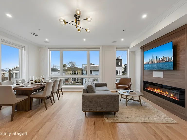 183 Zabriskie St #3 — Photo 1