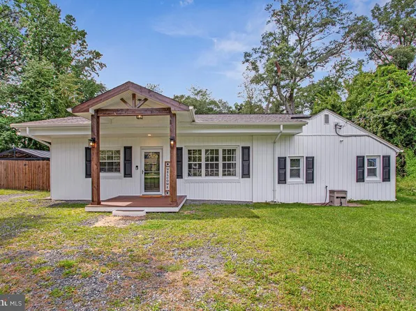 8116 Foxwell Rd, Millersville, MD 21108