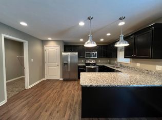 710 Red Maple St, Bowling Green, KY 42101