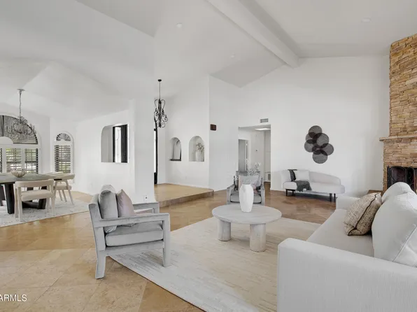 10413 N 44TH Street, Phoenix, AZ 85028