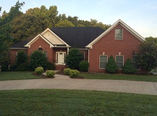 1212 Lake Rise Pl, Gallatin, TN 37066